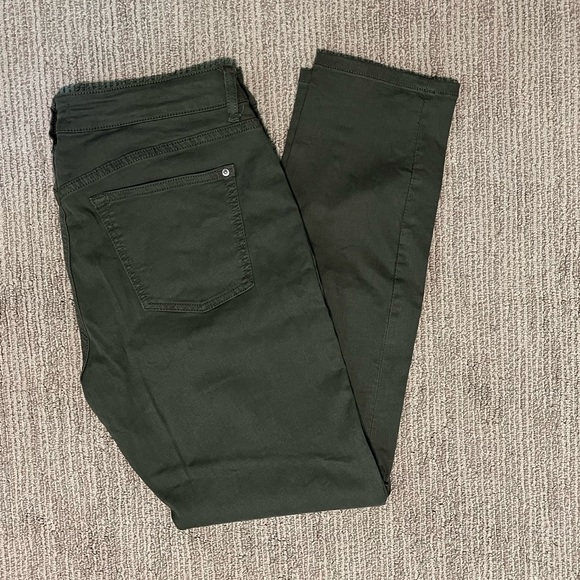 Warp+Weft JFK Olive jeans